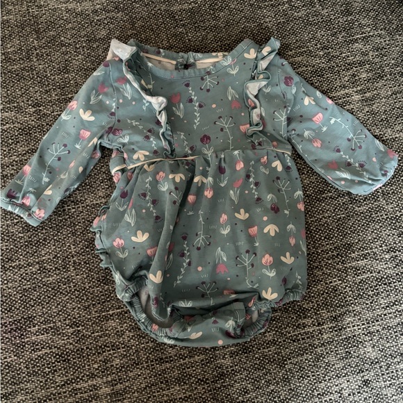 Ruffle Butts Other - Ruffle Butts Bubble 0-3